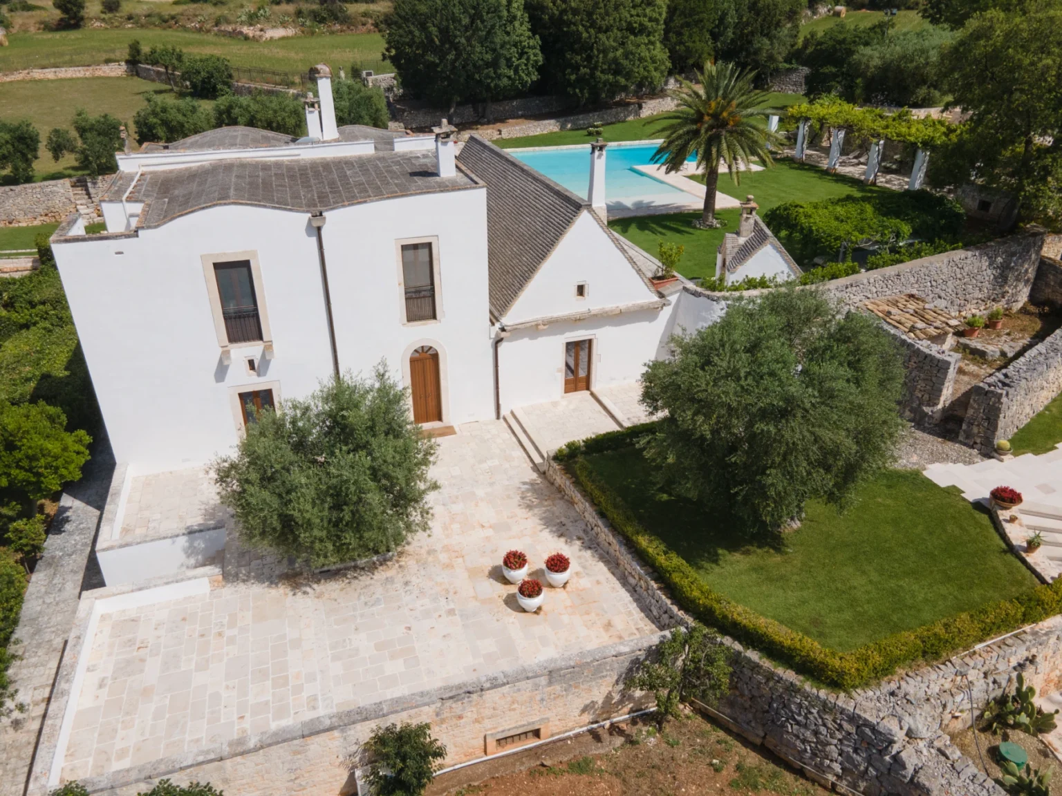 Putignano Luxury Masseria | Puglia image 18 | Only on SopranoVillas