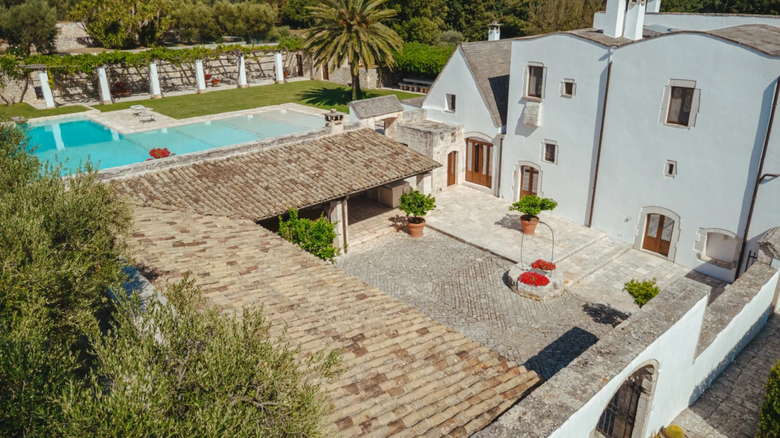 Putignano Luxury Masseria | Puglia image 6 | Only on SopranoVillas