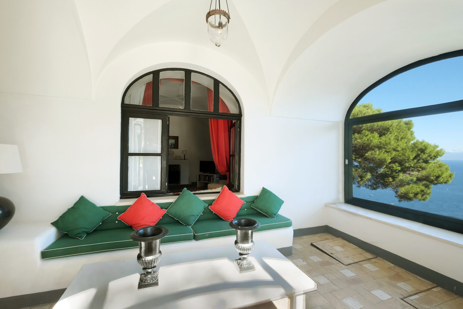Capri Large Villa | Amalfi Coast image 42 | Only on SopranoVillas