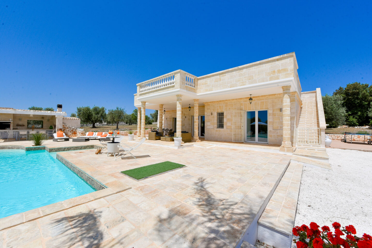 Ostuni Country Chic Villa | Puglia image 22 | Only on SopranoVillas