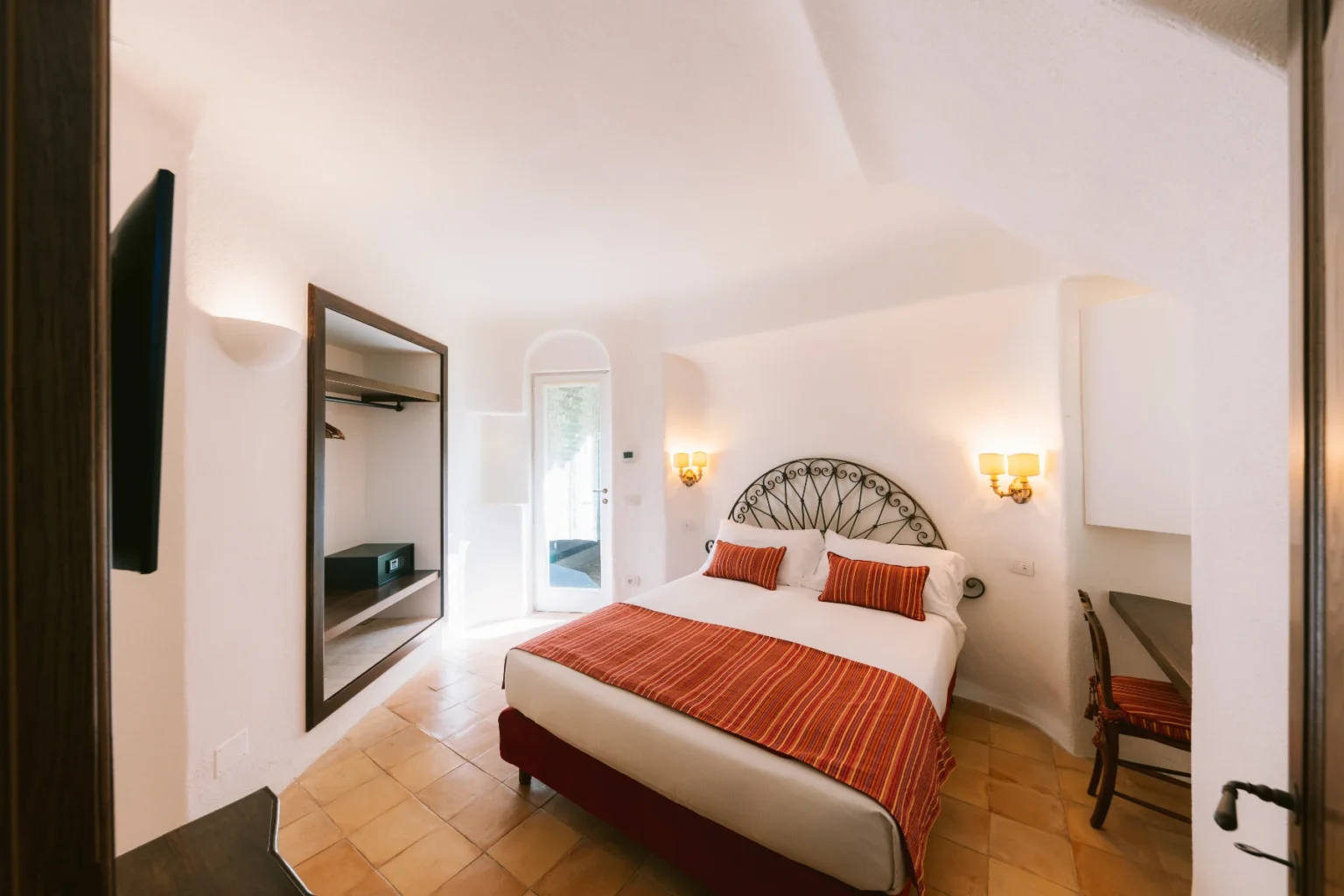 Maiori Elegant Villa | Amalfi Coast image 50 | Only on SopranoVillas