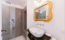  | Only on SopranoVillas