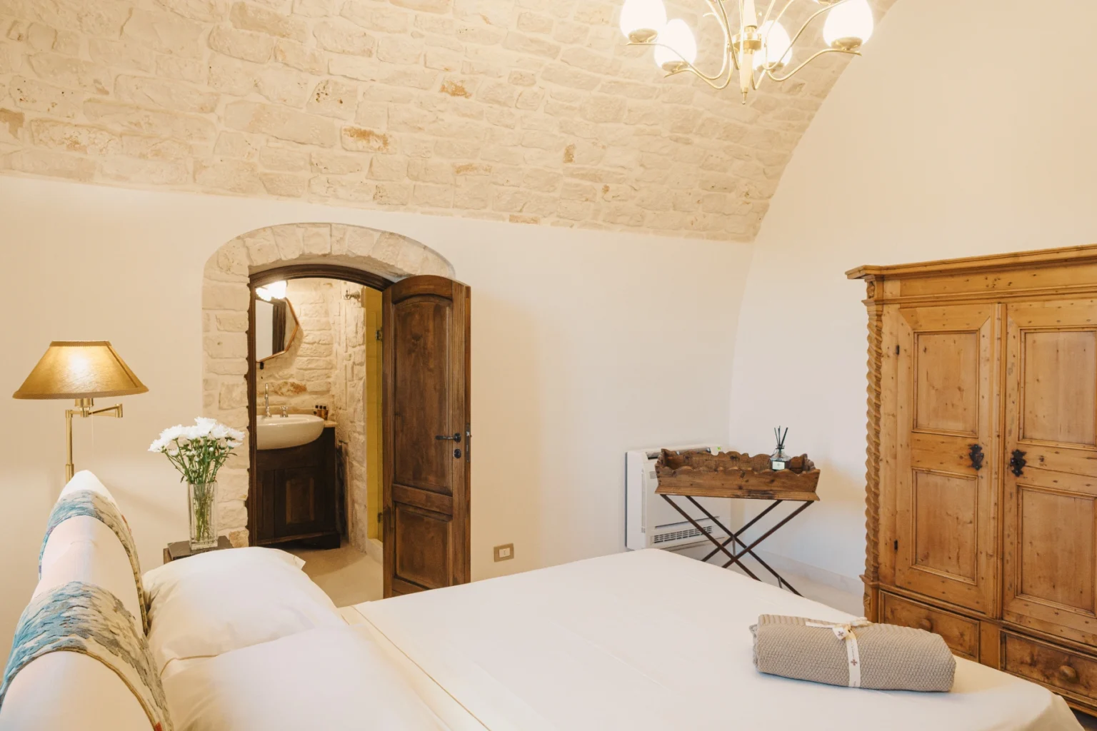 Putignano Luxury Masseria | Puglia image 22 | Only on SopranoVillas