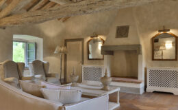  | Only on SopranoVillas