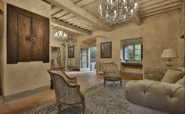  | Only on SopranoVillas