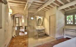 | Only on SopranoVillas