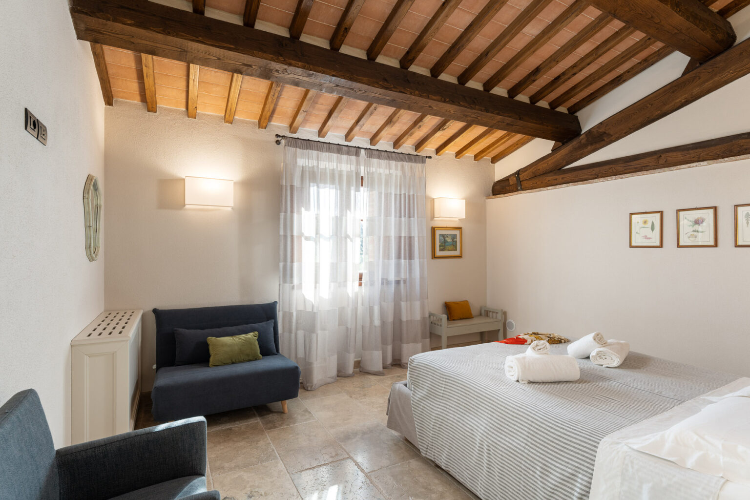 Cortona Luxury Villa | Tuscany image 36 | Only on SopranoVillas