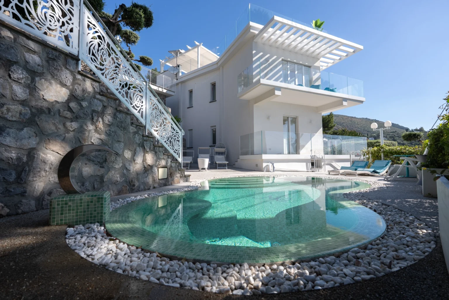 Nerano Luxury Seafront Villa | Amalfi Coast image 11 | Only on SopranoVillas