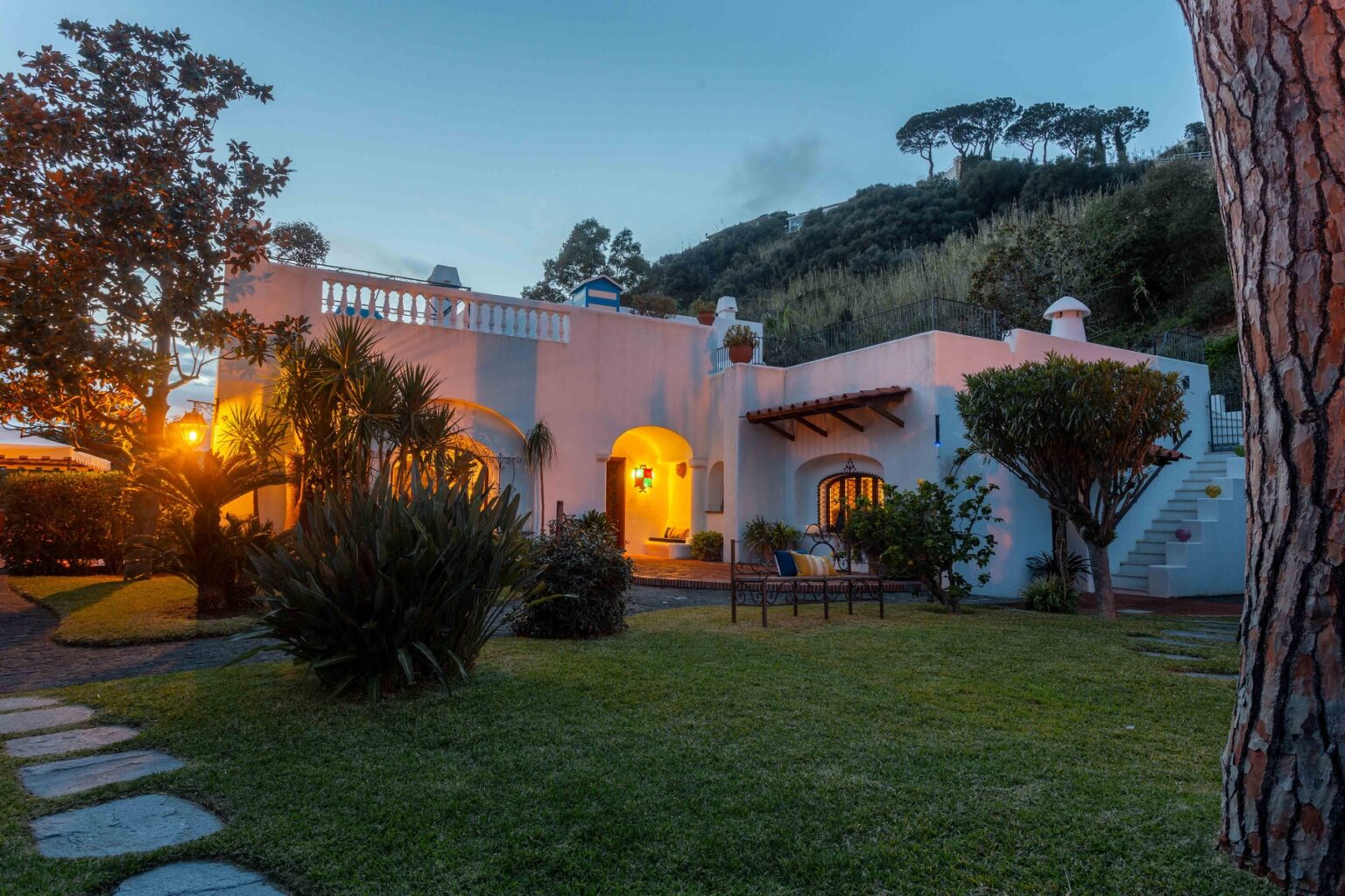 Ischia Majestic Villa | Only on SopranoVillas