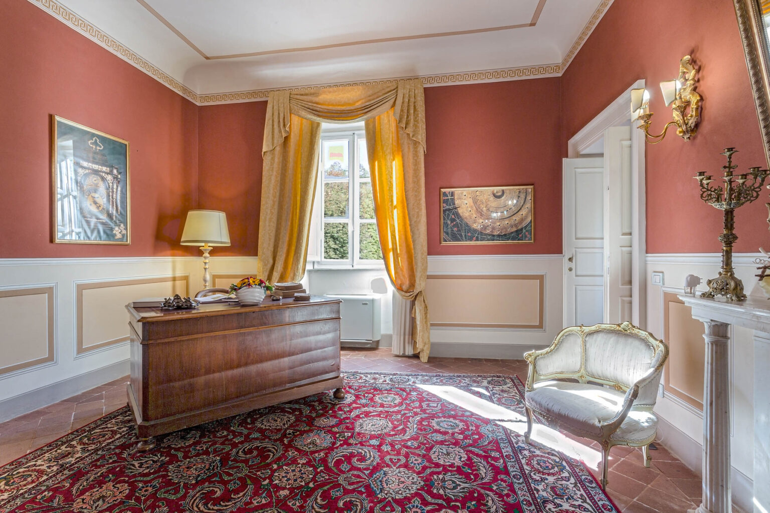 Lucca Stylish Villa | Tuscany image 13 | Only on SopranoVillas