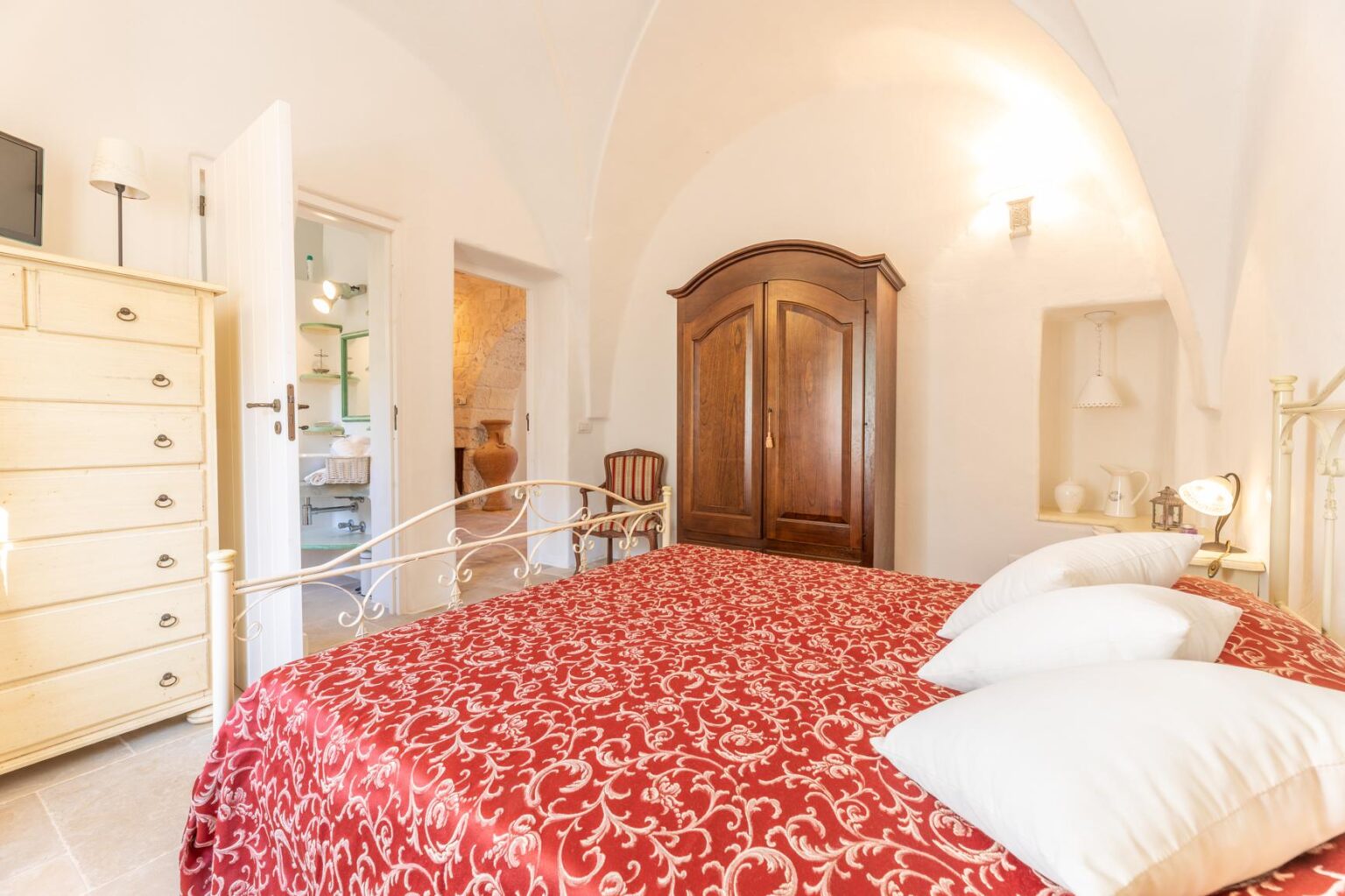 Ceglie Messapica Enchanting Retreat | Puglia image 13 | Only on SopranoVillas