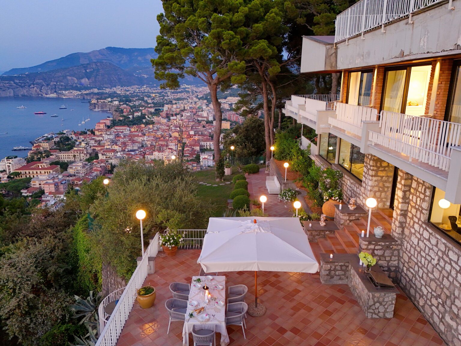 Sorrento Scenic Luxury Villa | Amalfi Coast image 74 | Only on SopranoVillas