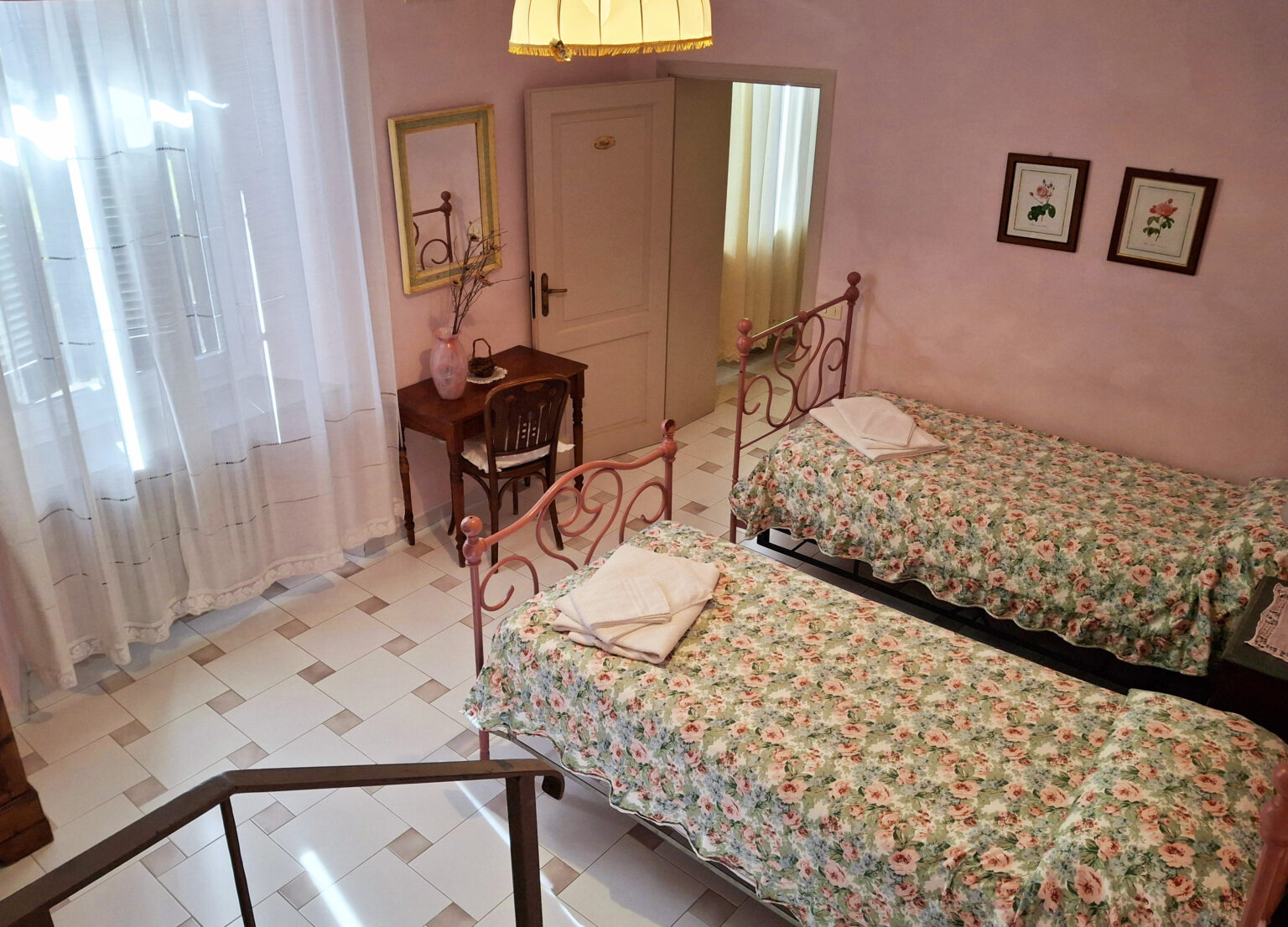 La Magione Classic Villa | Tuscany image 22 | Only on SopranoVillas