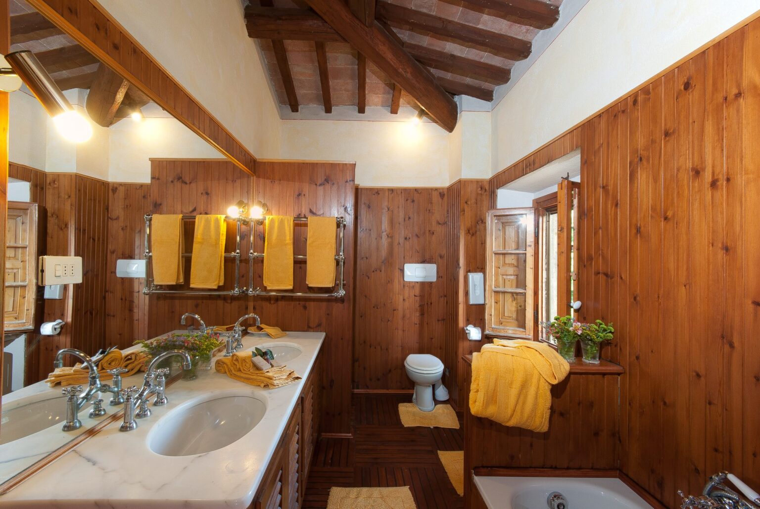 Novelina Classic Retreat | Tuscany image 21 | Only on SopranoVillas