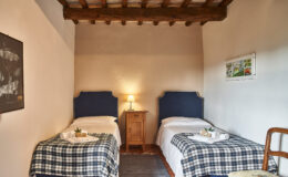  | Only on SopranoVillas