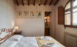  | Only on SopranoVillas