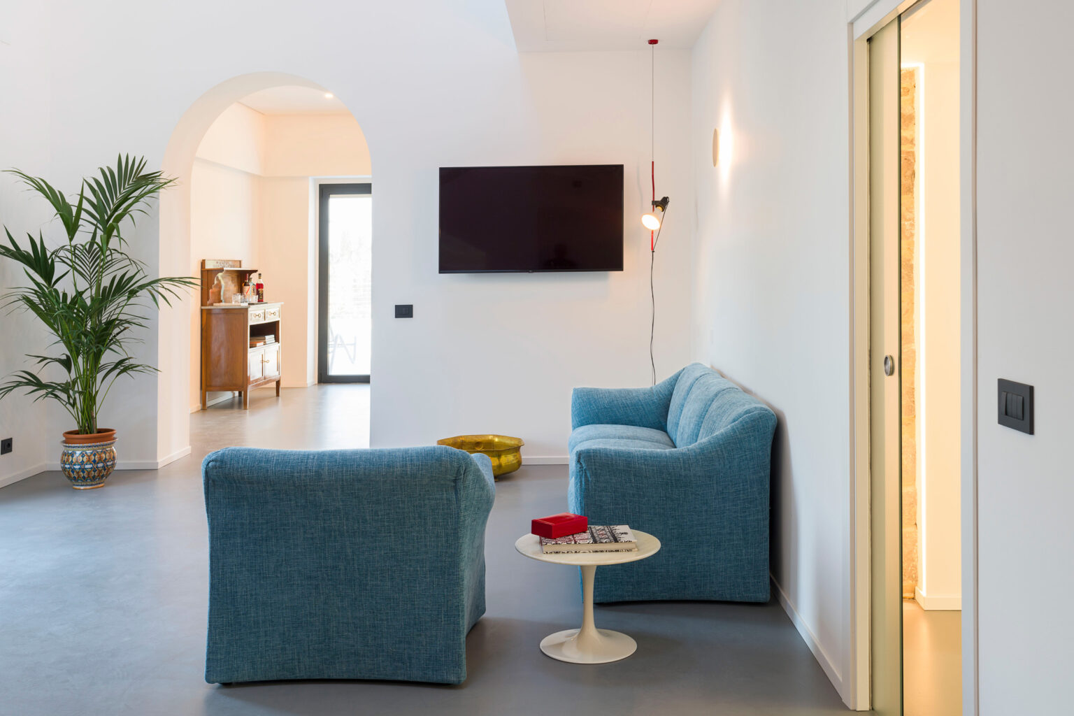 Exclusive Hillside Retreat | Sicily image 21 | Only on SopranoVillas
