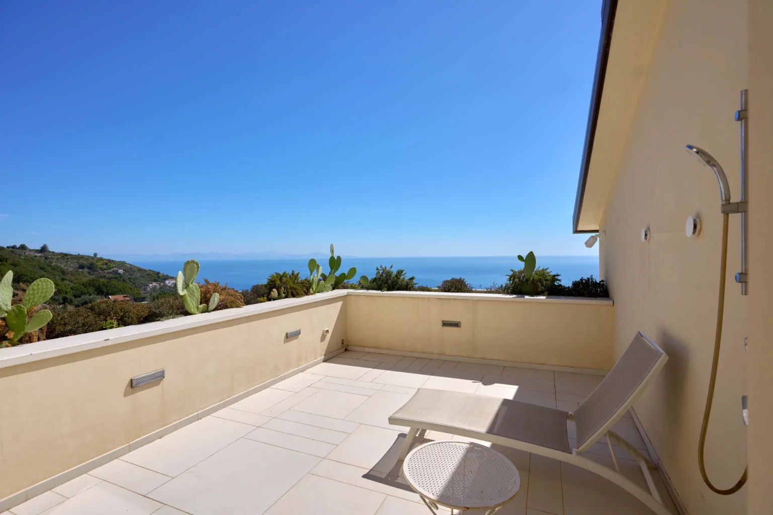 Villa Vista Mare | Amalfi Coast image 35 | Only on SopranoVillas
