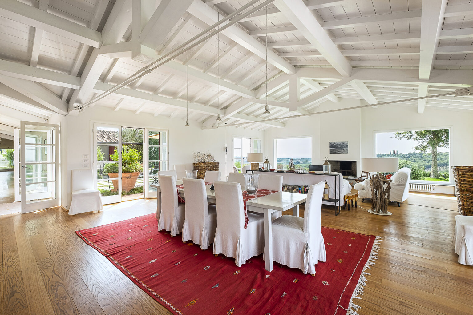 Capalbio Contemporary Retreat | Tuscany image 10 | Only on SopranoVillas