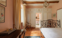 | Only on SopranoVillas