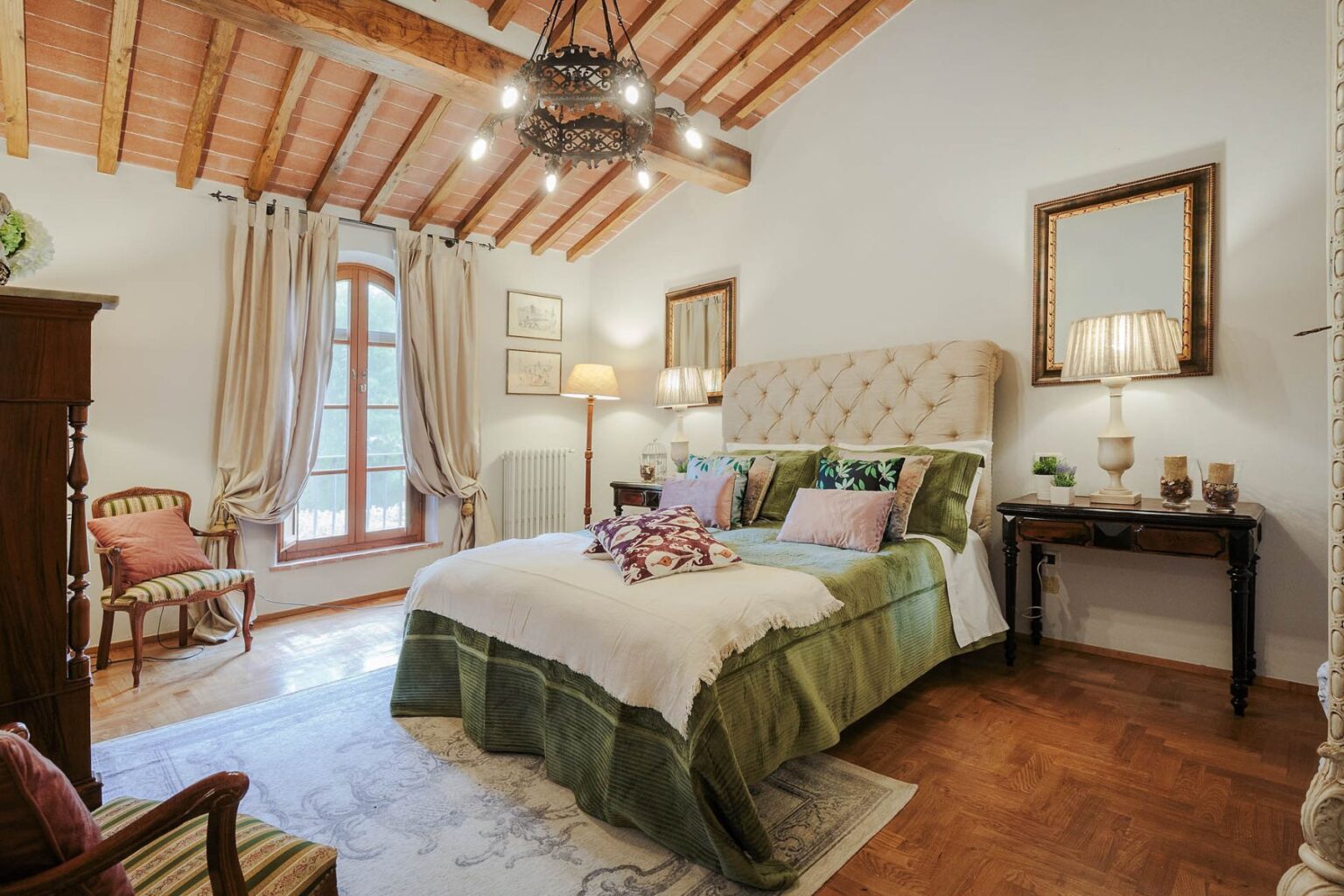 Medicea Historic Villa | Tuscany image 25 | Only on SopranoVillas