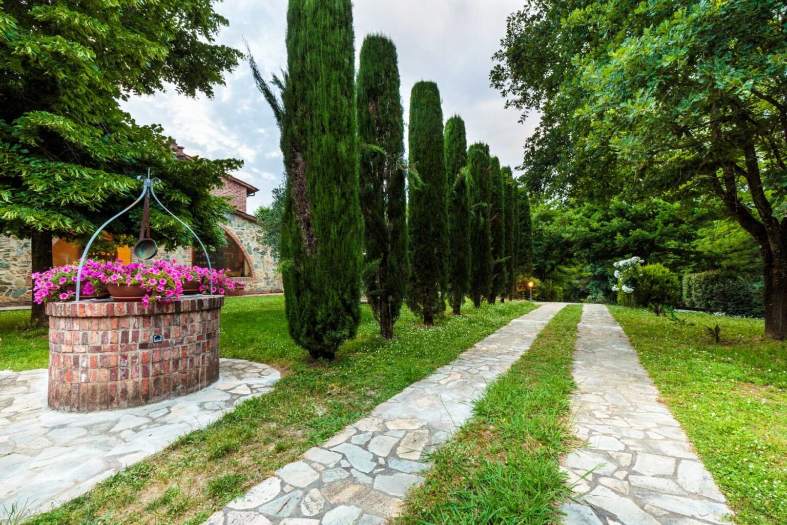 Medicea Historic Villa | Tuscany image 44 | Only on SopranoVillas