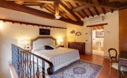  | Only on SopranoVillas