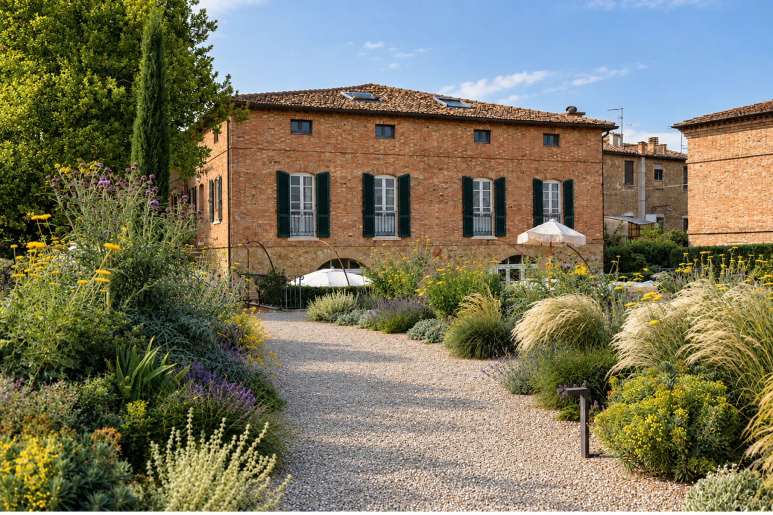 Olive Grove Luxurious Getaway | Tuscany image 28 | Only on SopranoVillas