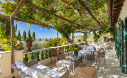  | Only on SopranoVillas