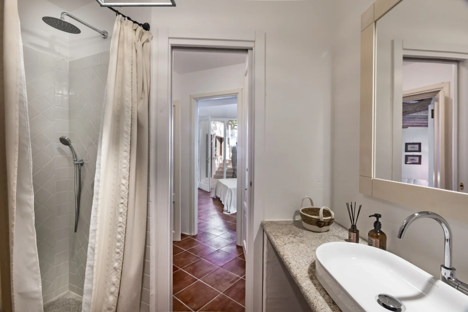 Mediterranean Private Retreat | Sardinia image 15 | Only on SopranoVillas
