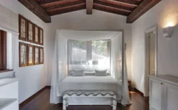  | Only on SopranoVillas