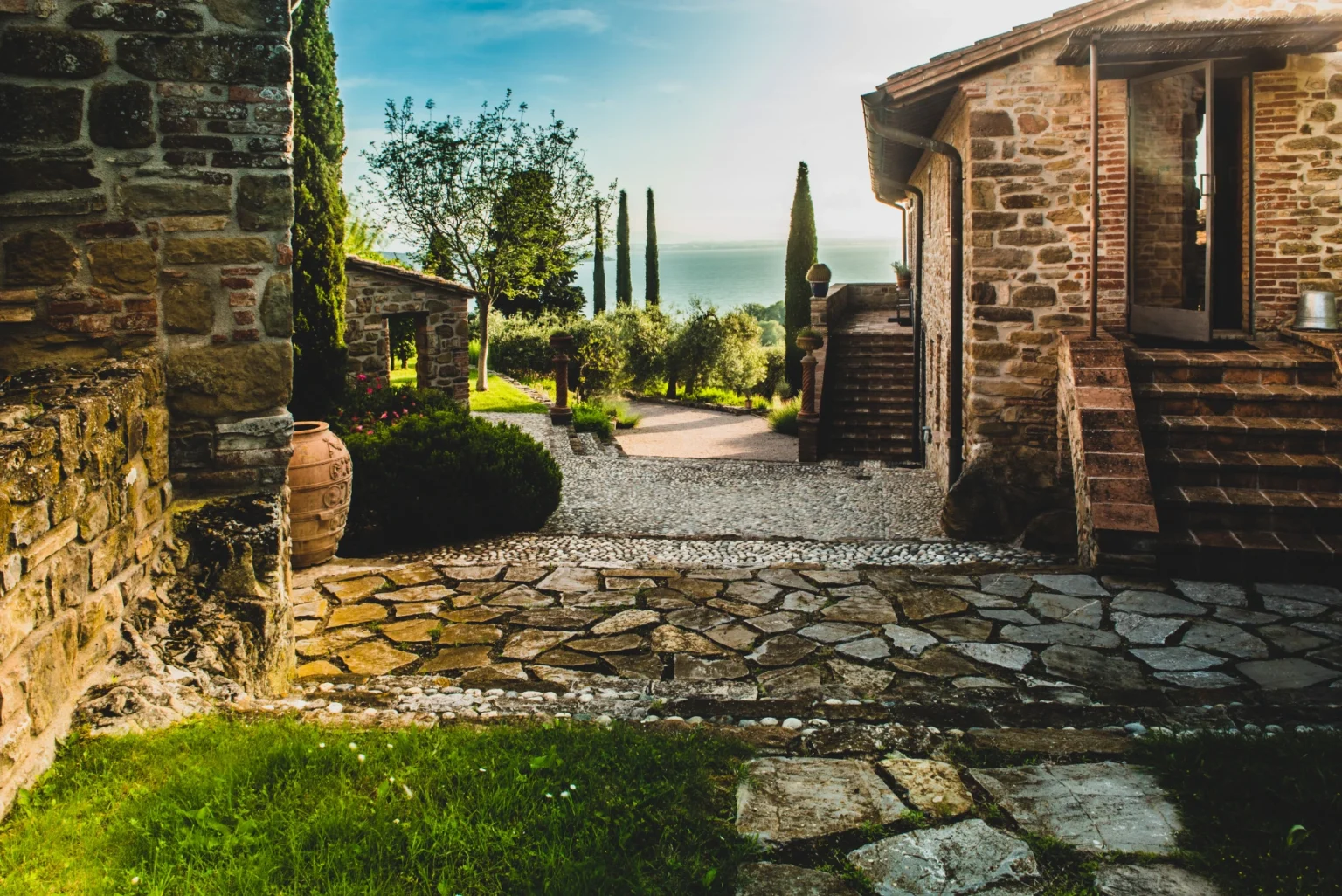 Lake Trasimeno Enchanting Farmhouse | Umbria image 31 | Only on SopranoVillas