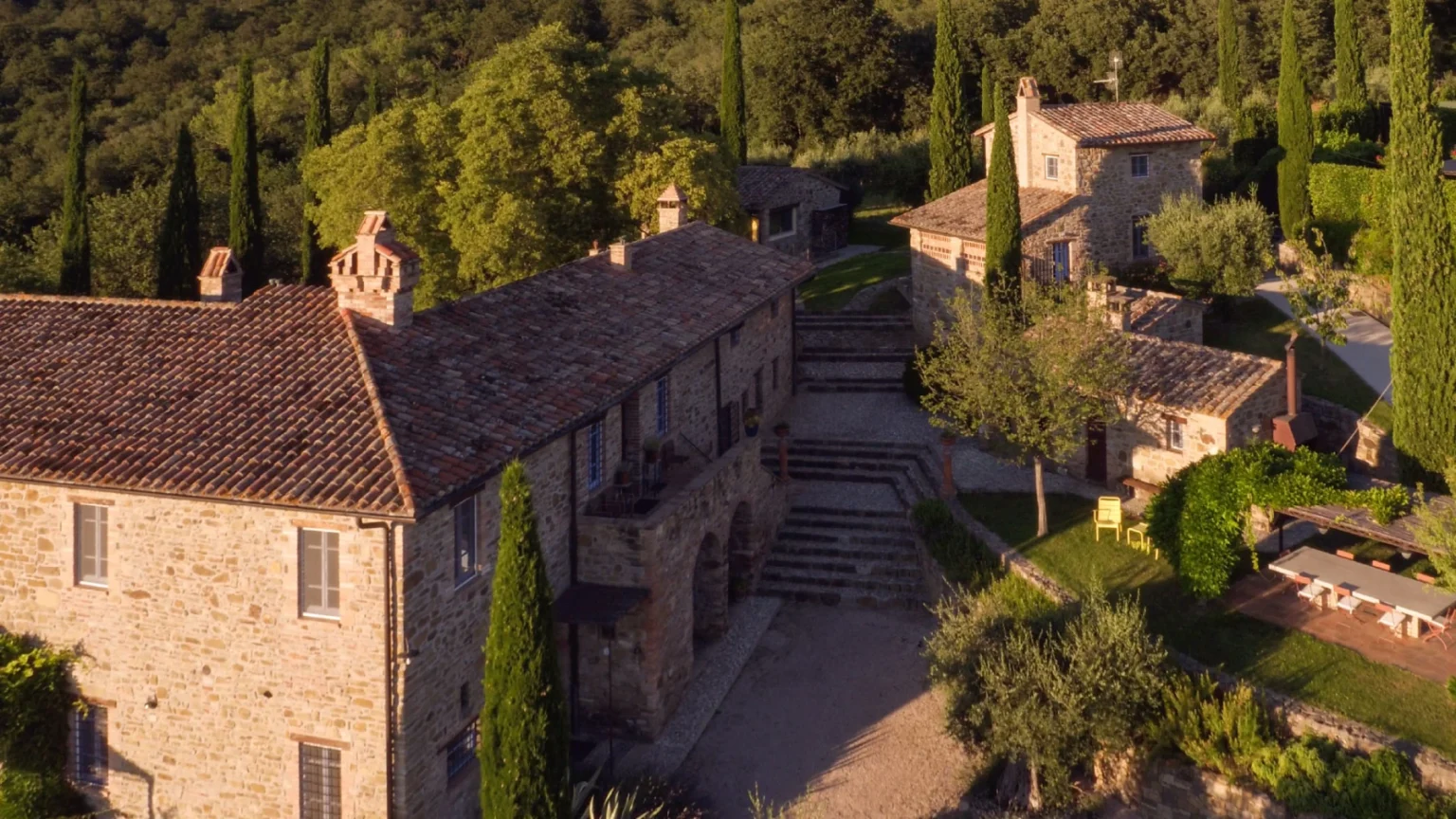 Lake Trasimeno Enchanting Farmhouse | Umbria image 41 | Only on SopranoVillas