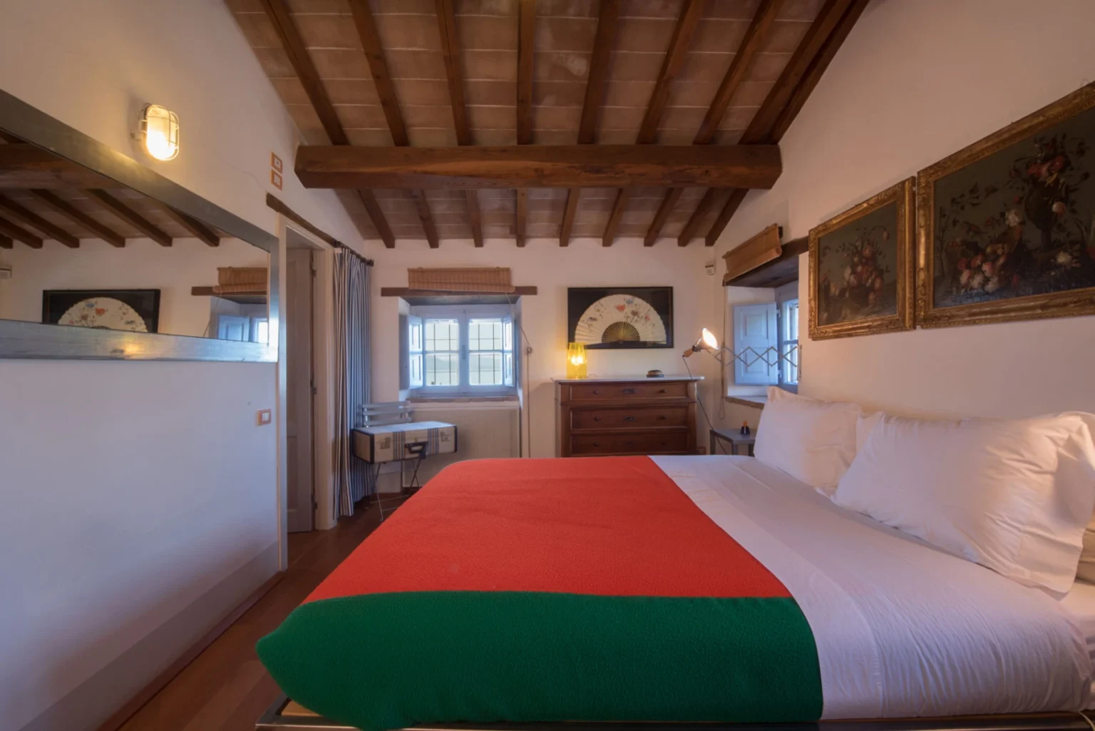 Lake Trasimeno Enchanting Farmhouse | Umbria image 38 | Only on SopranoVillas