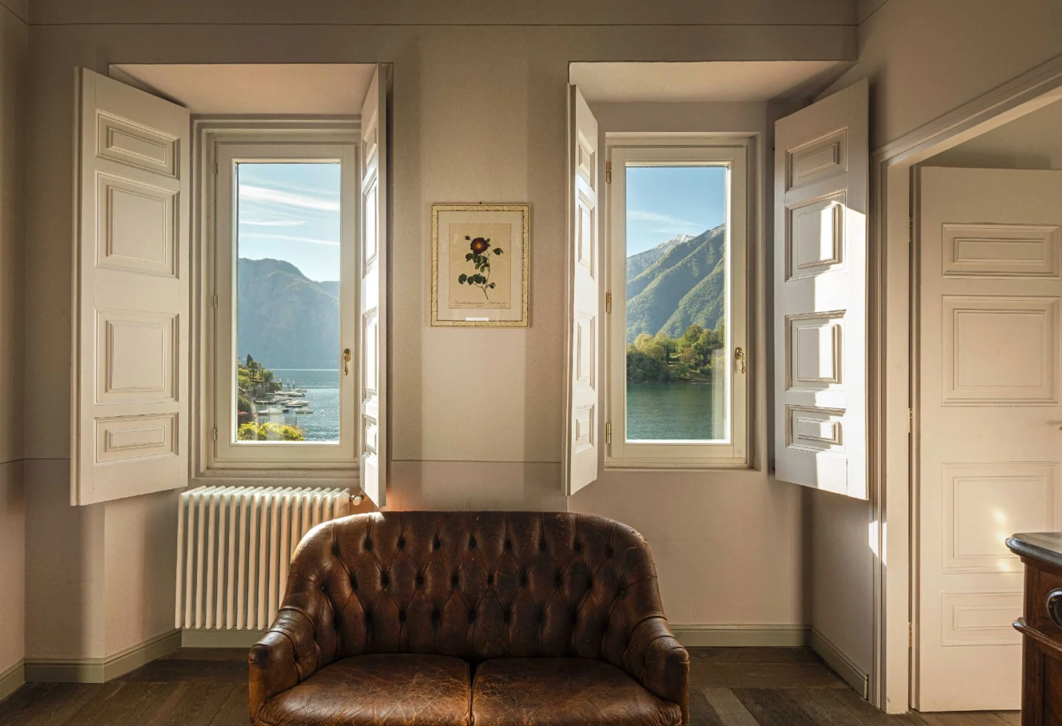 Waterfront Elegant Villa | Lake Como image 10 | Only on SopranoVillas