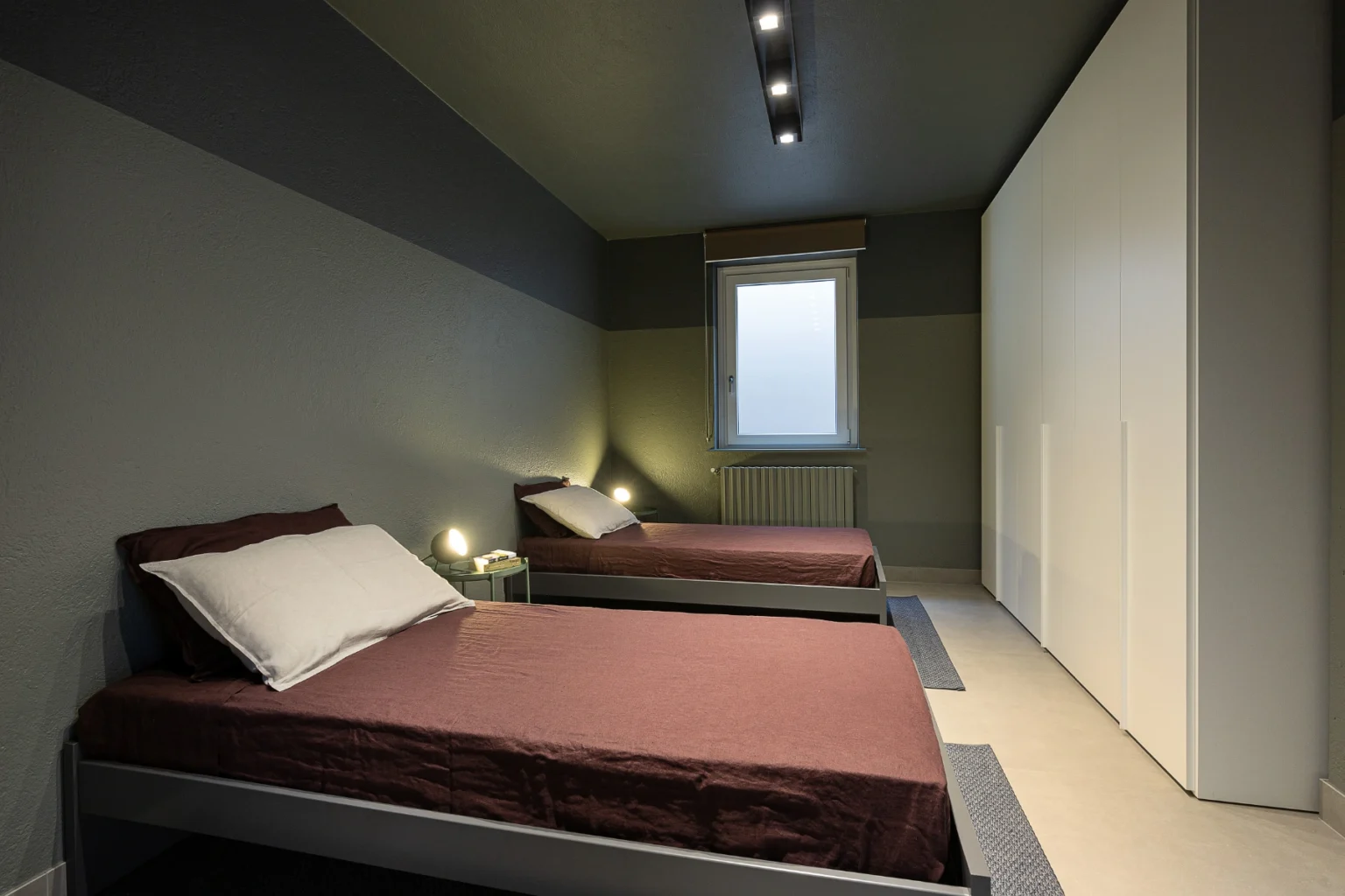 Modern Lakeview Villa | Lake Maggiore image 33 | Only on SopranoVillas