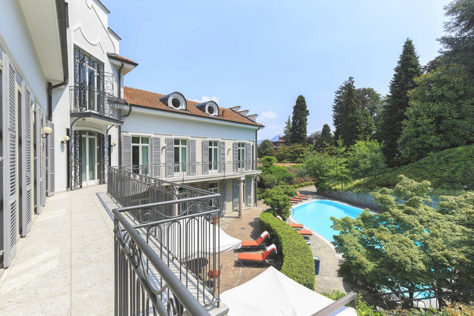 Stresa Elegant Villa | Lake Maggiore image 29 | Only on SopranoVillas