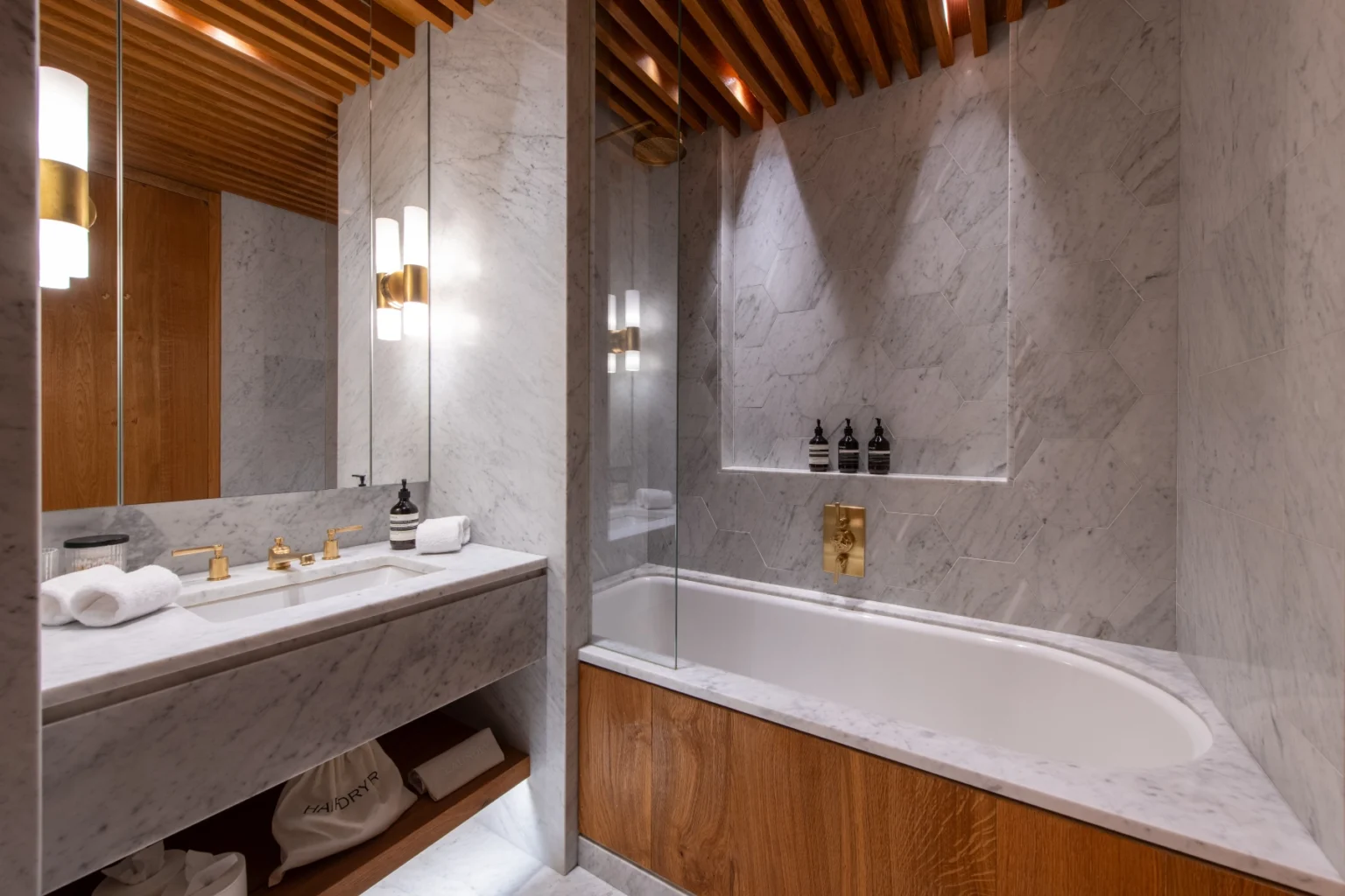 Val d’Isère Exclusive East Chalet | French Alps image 21 | Only on SopranoVillas
