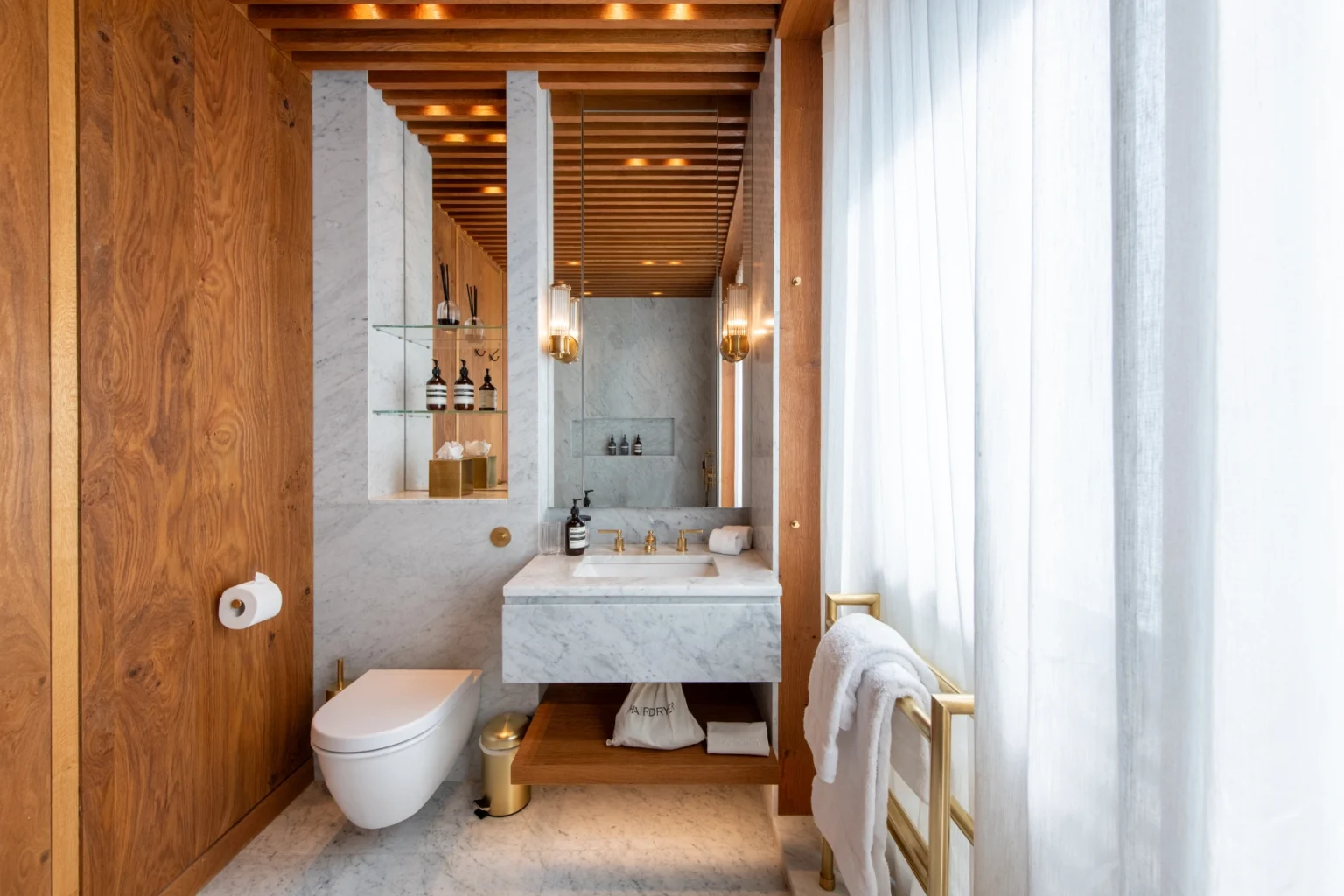 Val d’Isère Exclusive East Chalet | French Alps image 9 | Only on SopranoVillas