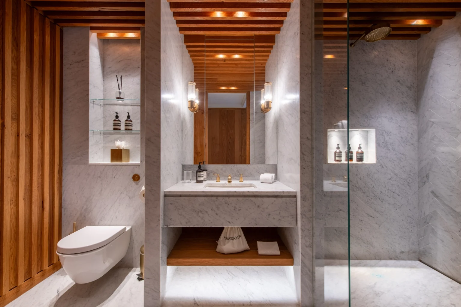 Val d’Isère Exclusive East Chalet | French Alps image 14 | Only on SopranoVillas