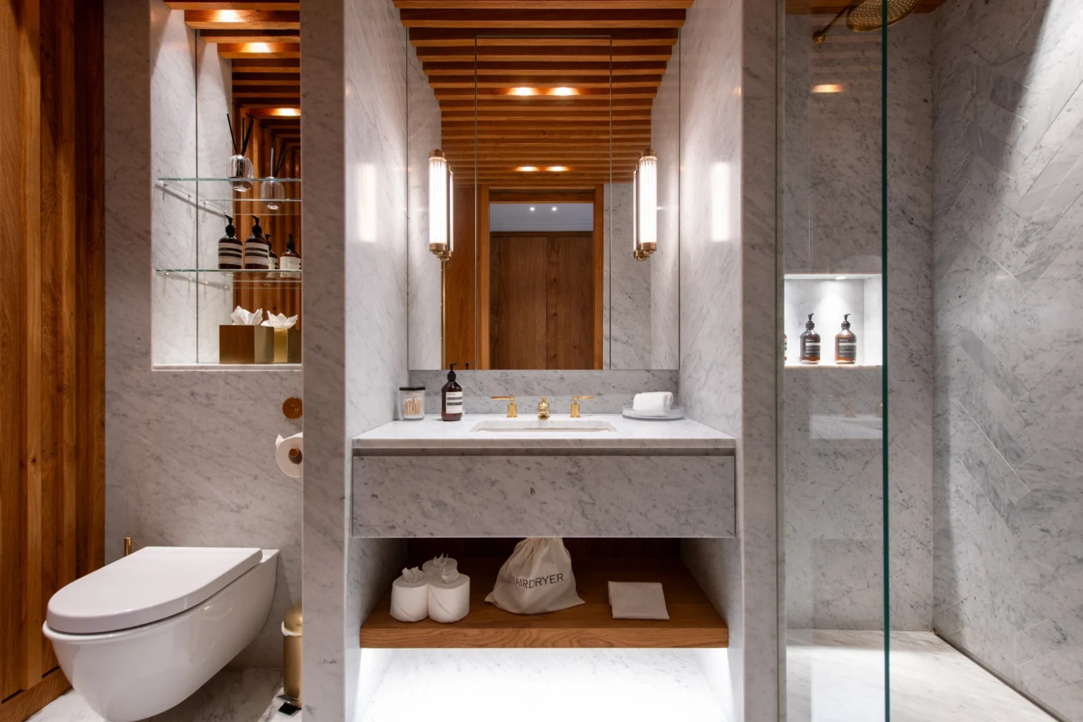 Val d’Isère Exclusive East Chalet | French Alps image 16 | Only on SopranoVillas