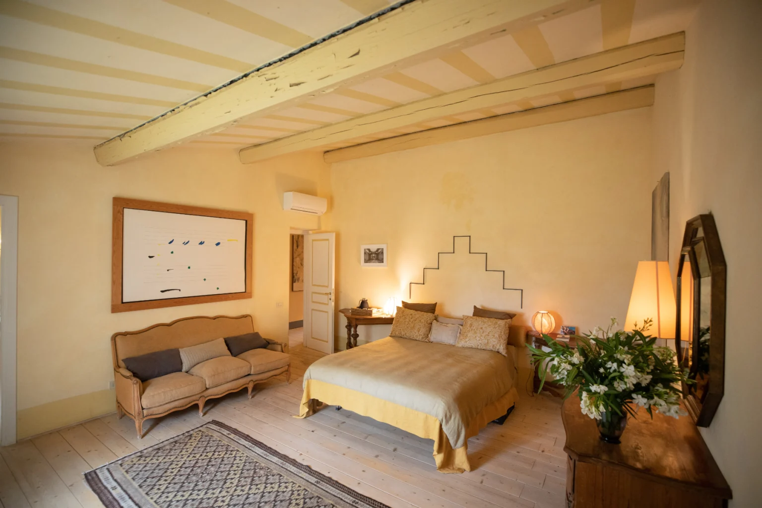 Villa Poggio Genovese | Tuscany image 11 | Only on SopranoVillas