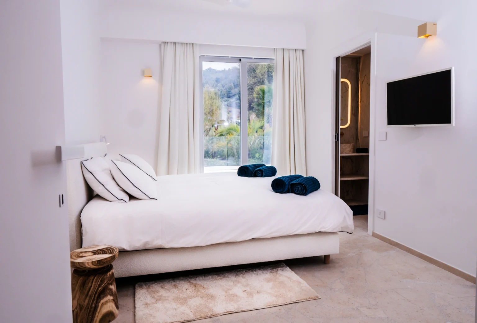 Modernist Seaview Villa | Sicily image 28 | Only on SopranoVillas