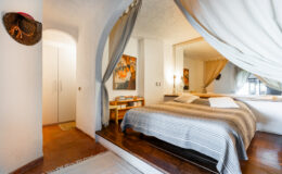  | Only on SopranoVillas