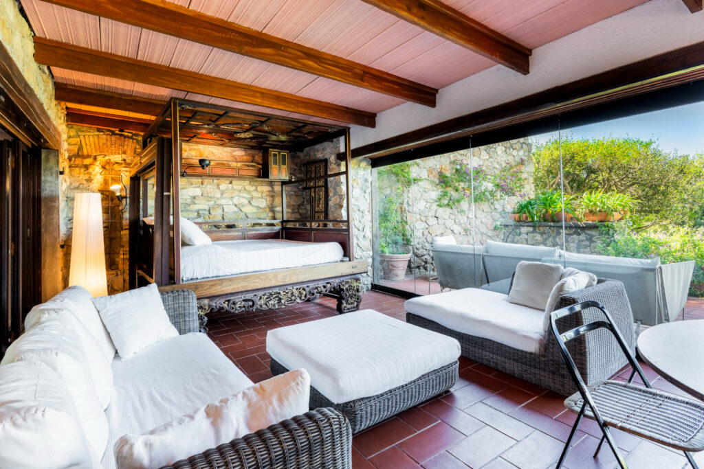 | Only on SopranoVillas