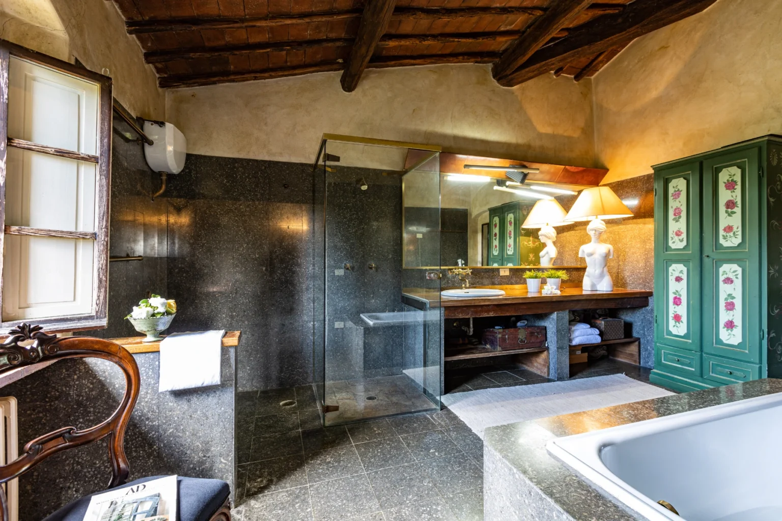 Chianti Heritage Estate | Tuscany image 30 | Only on SopranoVillas