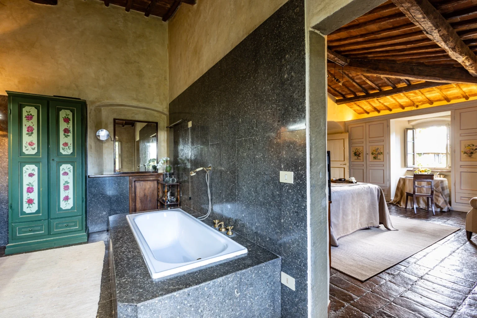 Chianti Heritage Estate | Tuscany image 31 | Only on SopranoVillas
