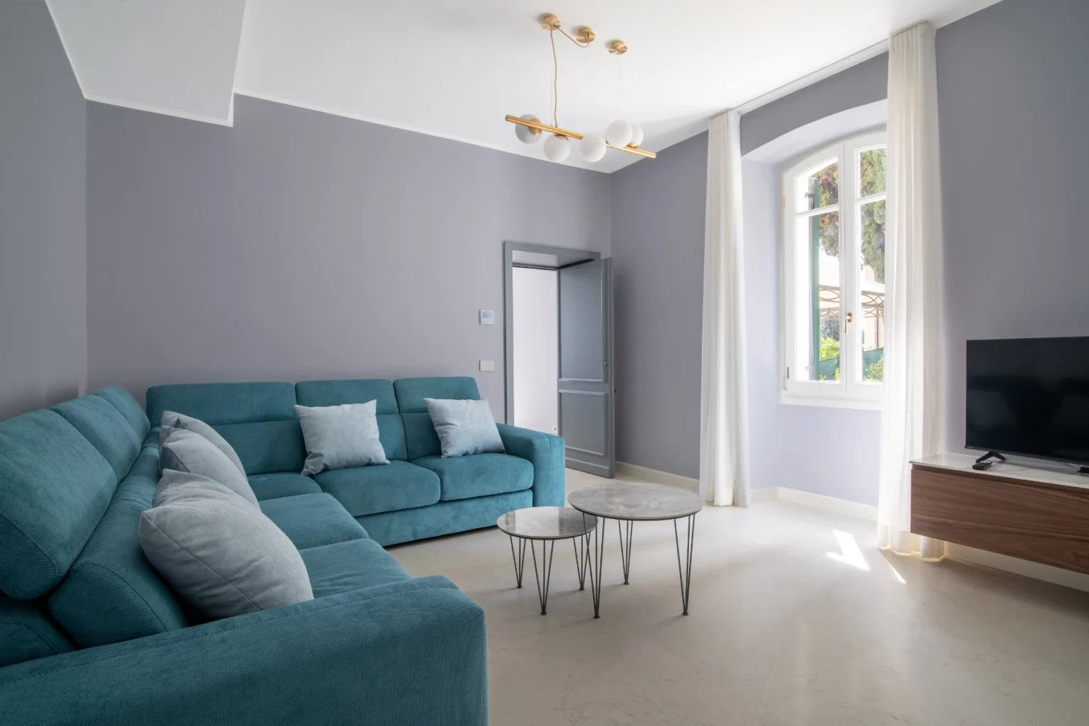 Historic Lakeview Villa | Lake Garda image 12 | Only on SopranoVillas