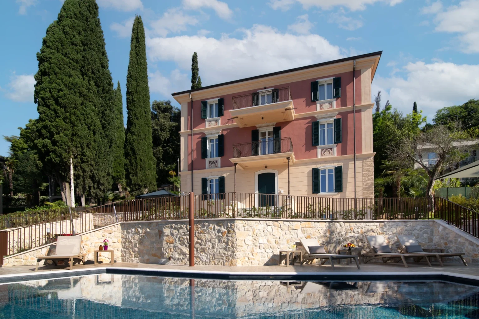 Historic Lakeview Villa | Lake Garda image 1 | Only on SopranoVillas