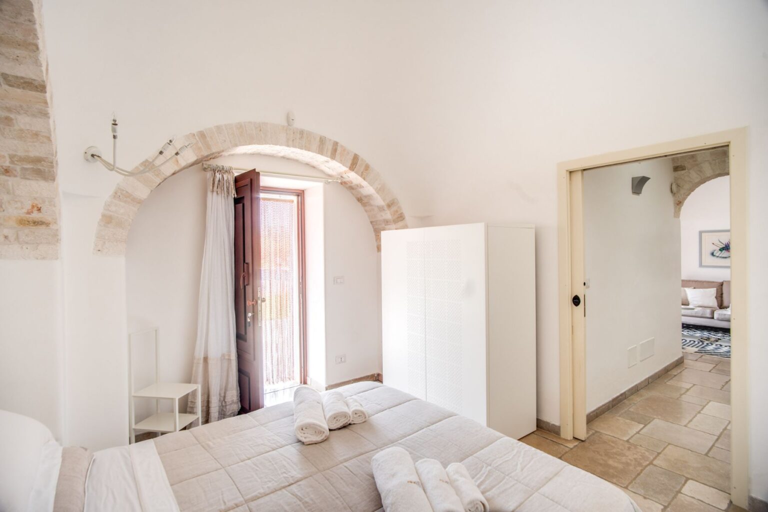 Twin Courtyard Trulli | Puglia image 17 | Only on SopranoVillas